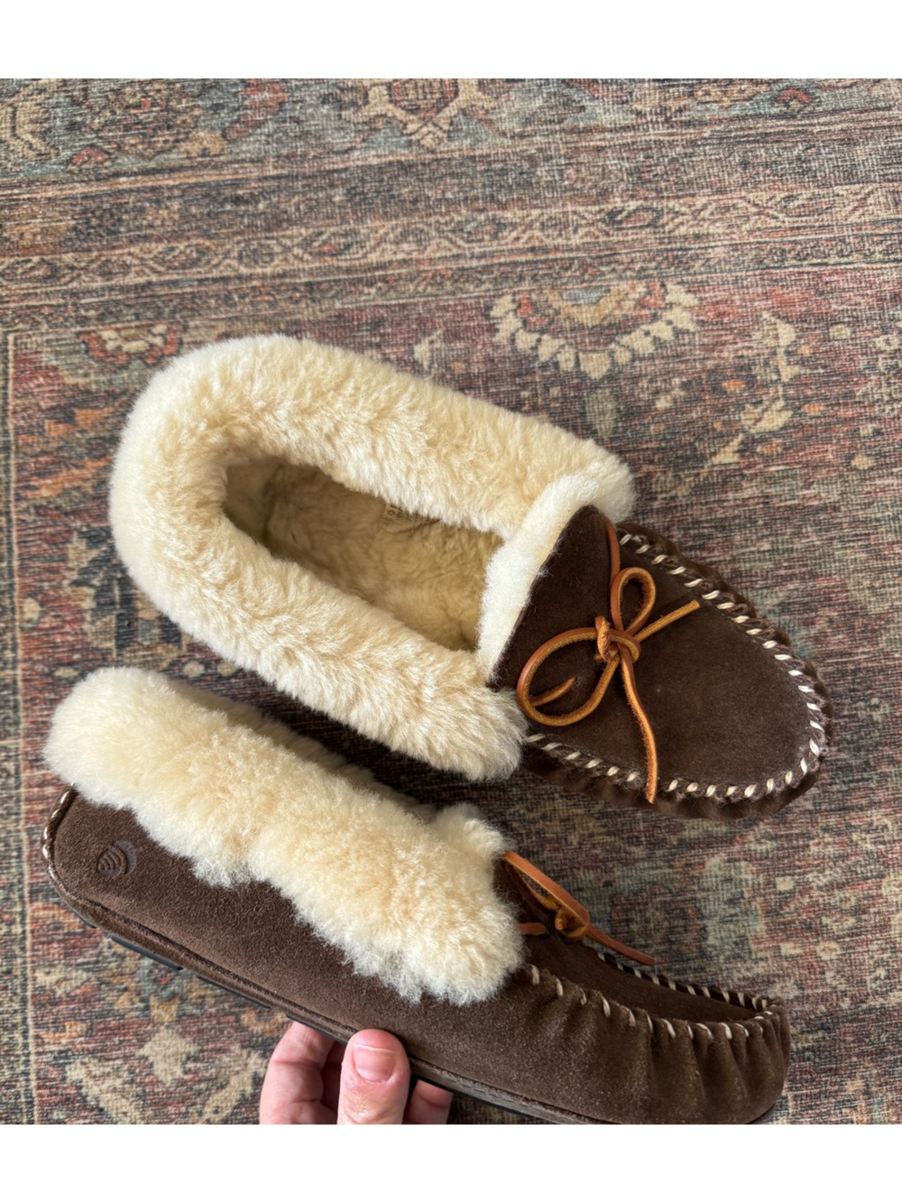 Acorn Sheepskin Moxie Moc Slippers Dark Brown 10